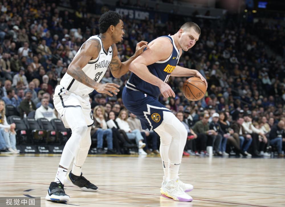 他们在面对 他们在面对