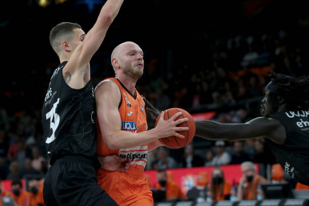 正如火如荼 正如火如荼