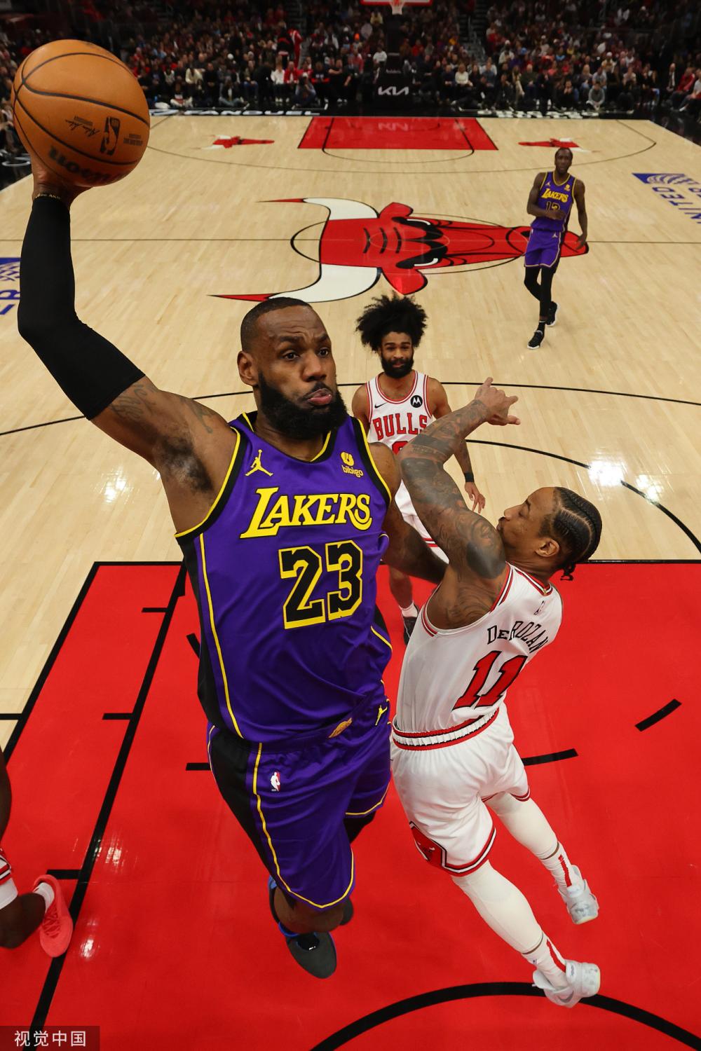 通过回顾比 通过回顾比