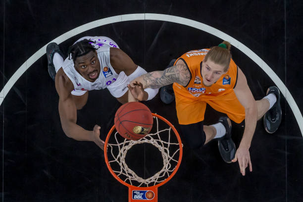 在比赛一开 在比赛一开