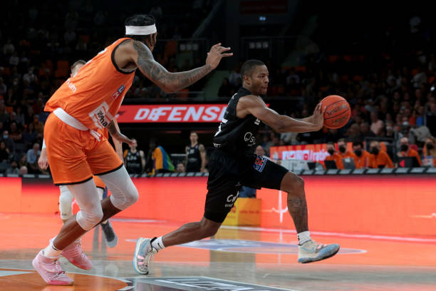 性和透明度 性和透明度